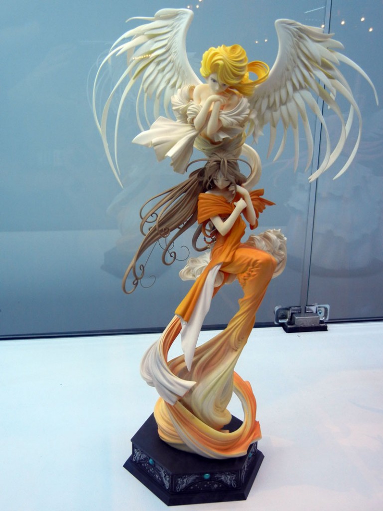 Ah My Goddess Statue